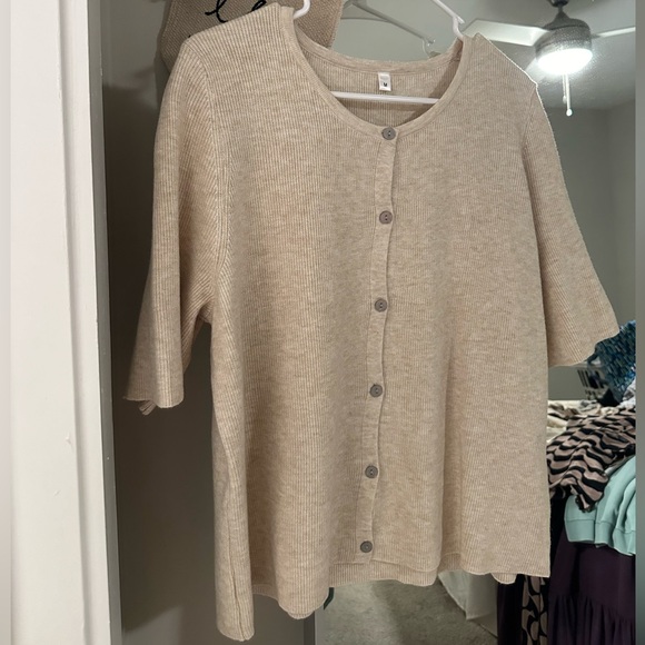 Amazon Cardigan - Picture 2 of 4